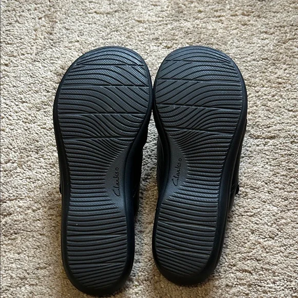 Clarks Comfort Black Leather Casual Mules - Picture 4 of 6